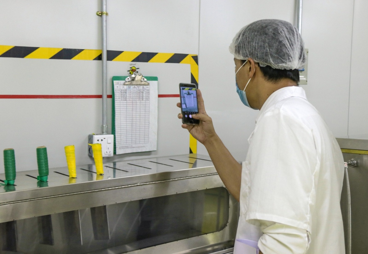 IMG_1428.jpg IMG_1428.jpg