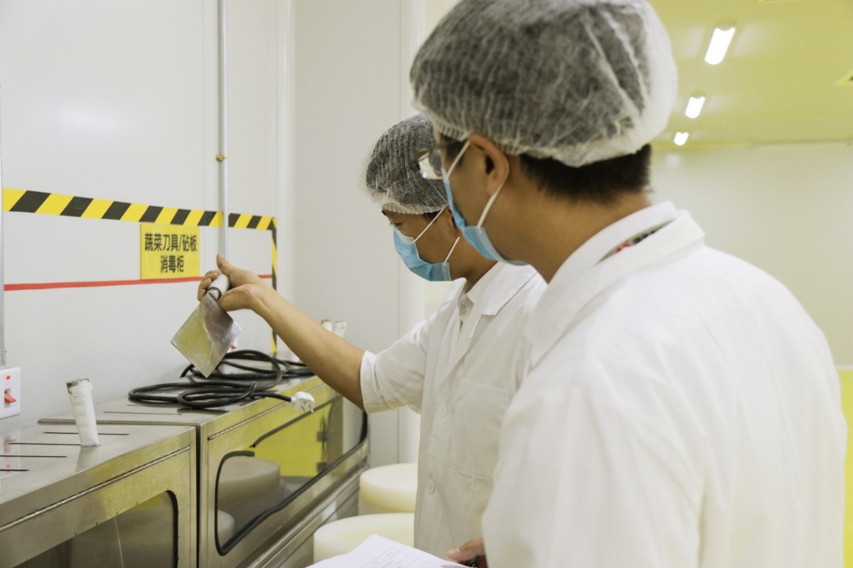 IMG_1434.jpg IMG_1434.jpg